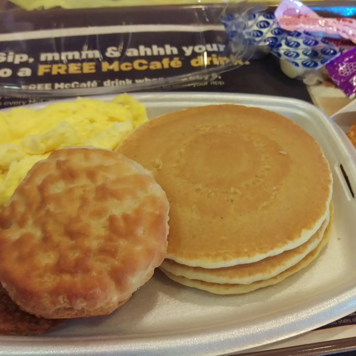 Big Breakfast with Hotcakes