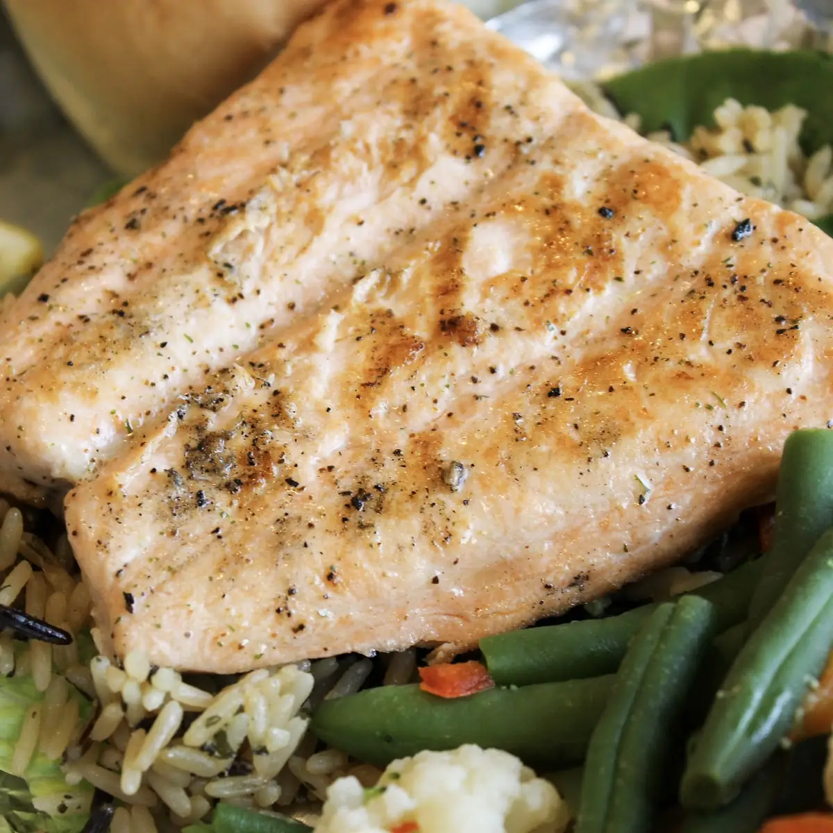 Grilled Salmon Dinner