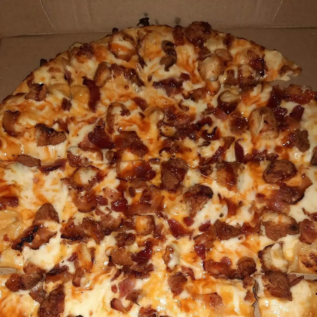 Hot Honey Chicken Bacon Ranch Pizza