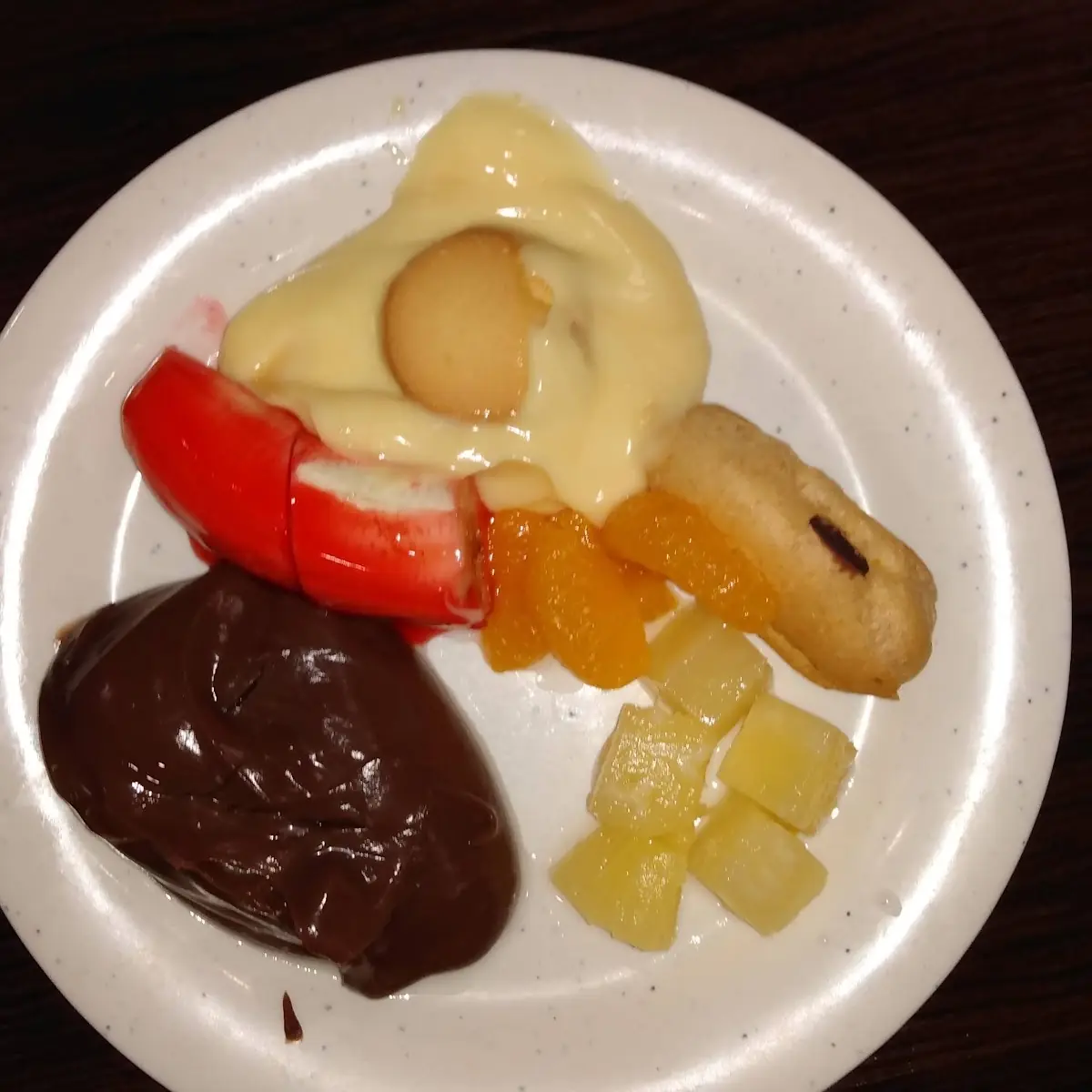 Chocolate Pudding Banana Pudding and Fruit