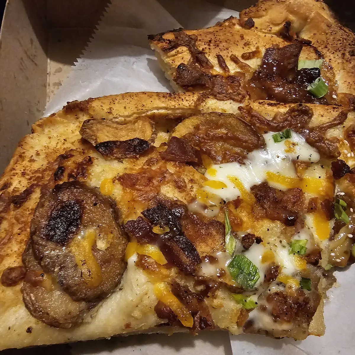 Loaded Baked Potato Pizza