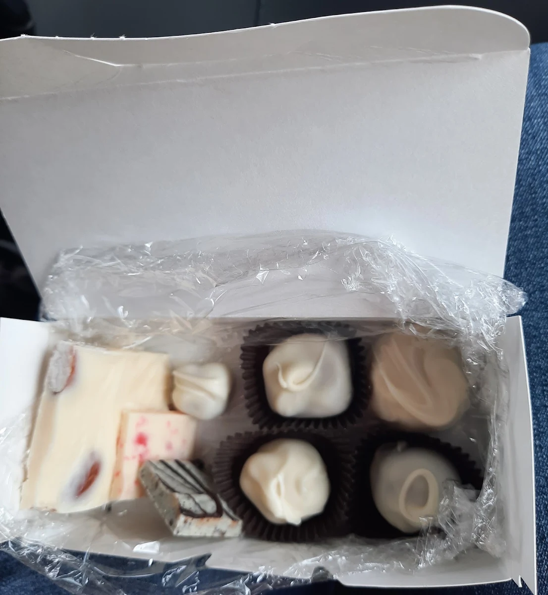 1 2 lb Mixed White Chocolate