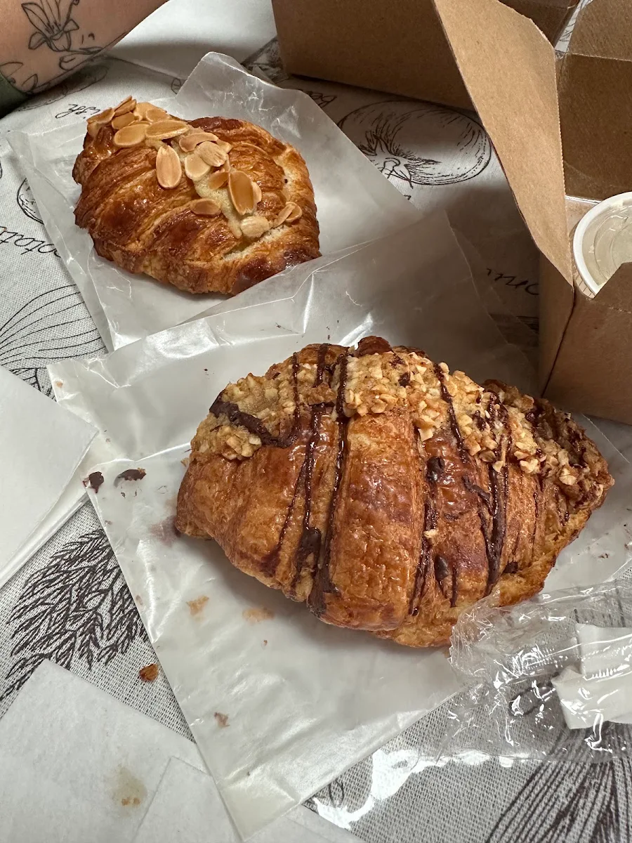 Almond Croissant