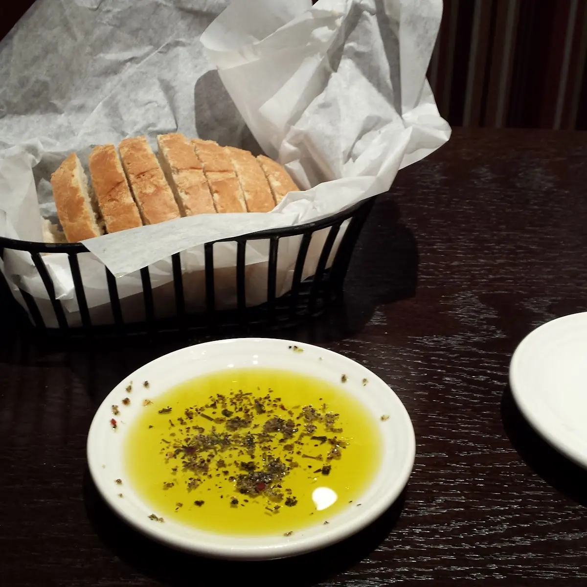 New Bread and Dipping Sauce Trio