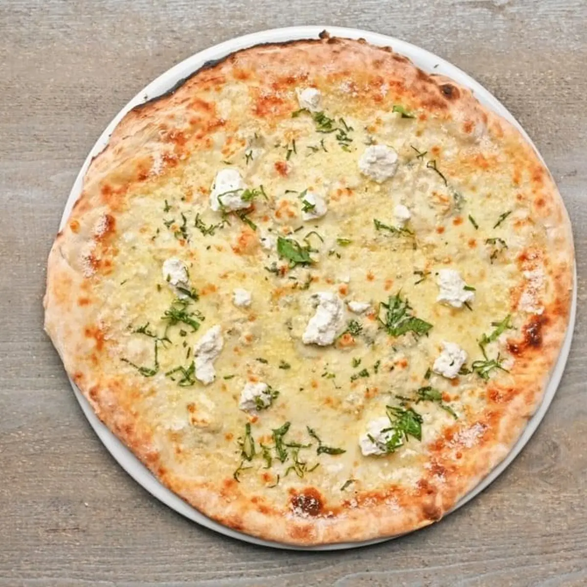 Quattro Formaggi Pizza