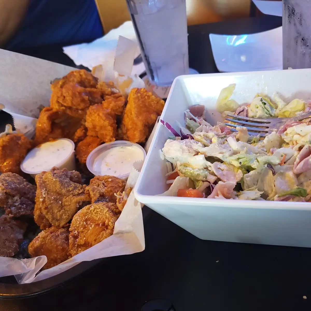 Boneless Wings and Chef Salad