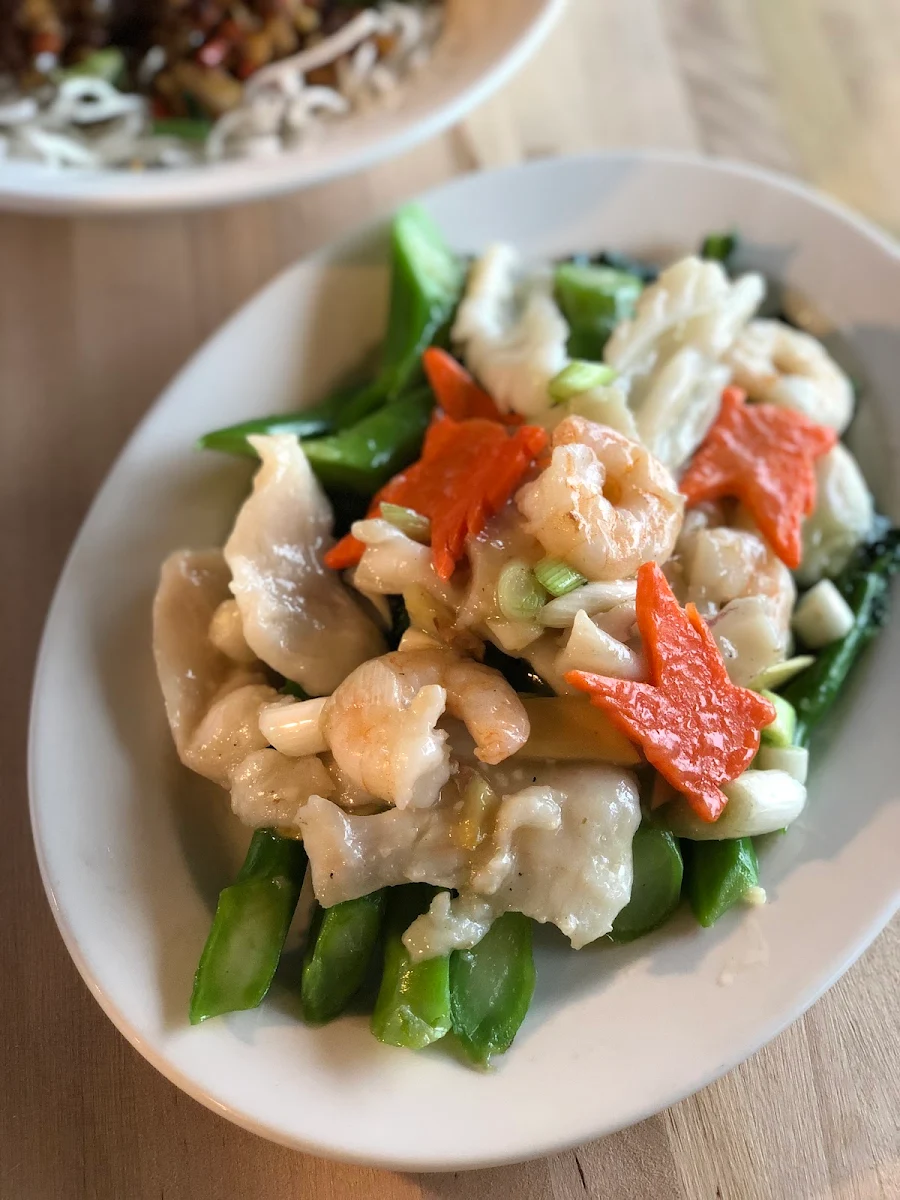 Highlights, Jade Valley Chinese Restaurant