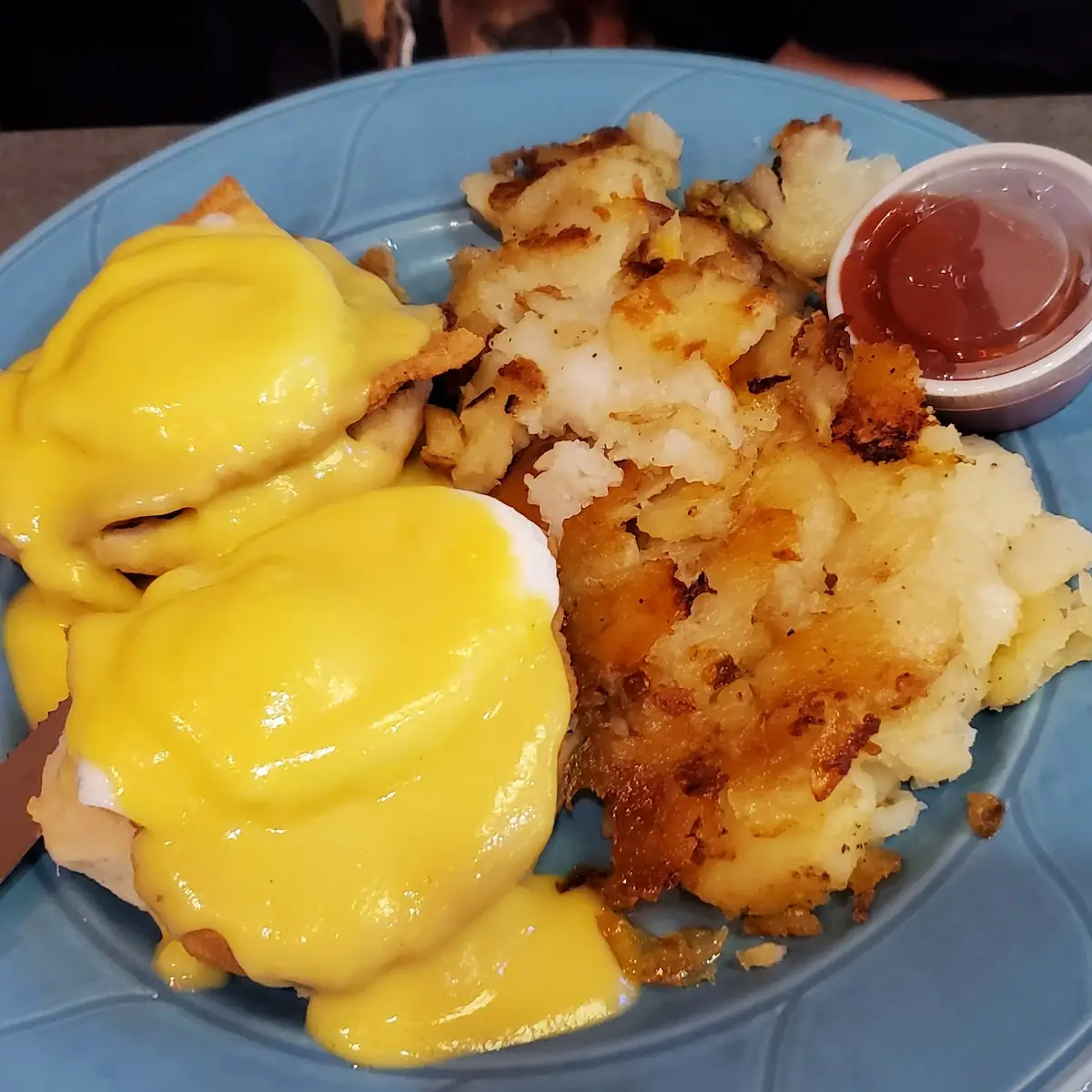 Eggs Benedict with Hash Browns