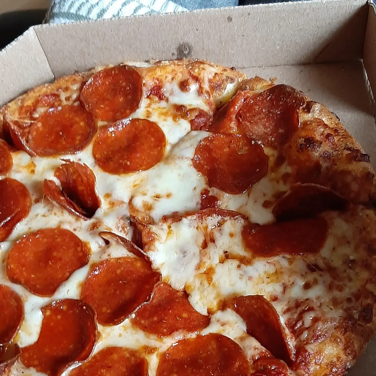 Pepperoni Hand Tossed
