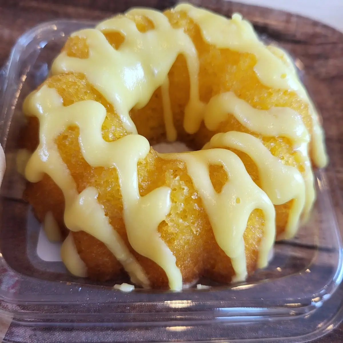 Lemon Bundt