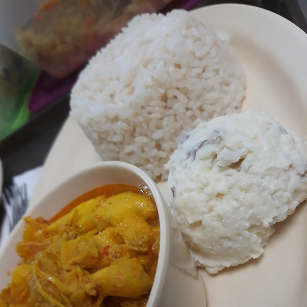 Pollo Guisado