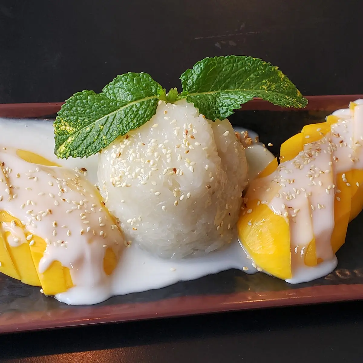 Mango Sticky Rice with Mango