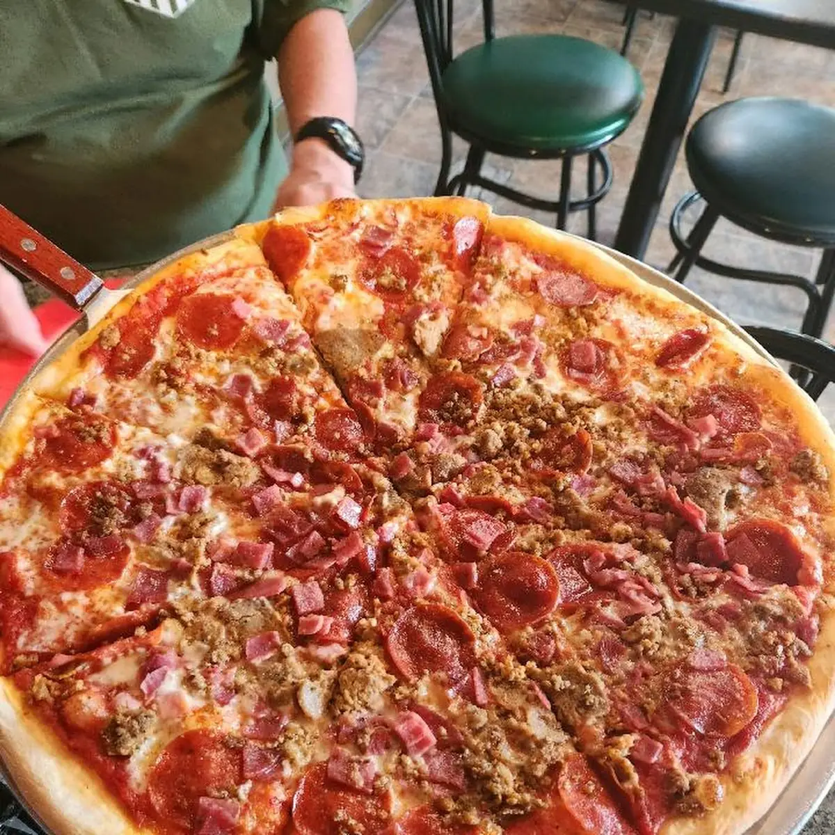 Meat Lovers Pizza Small
