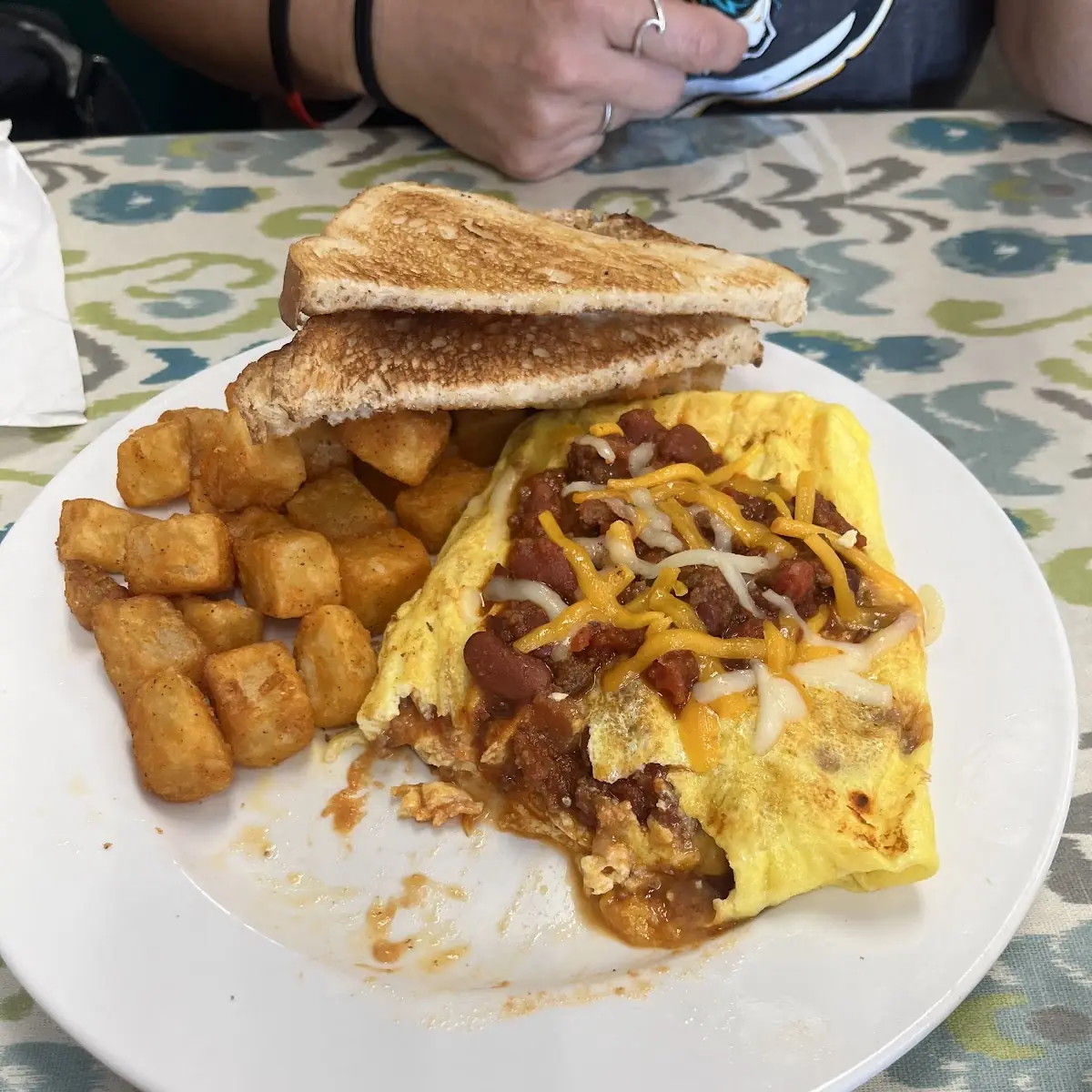 Chili Cheese Omelette