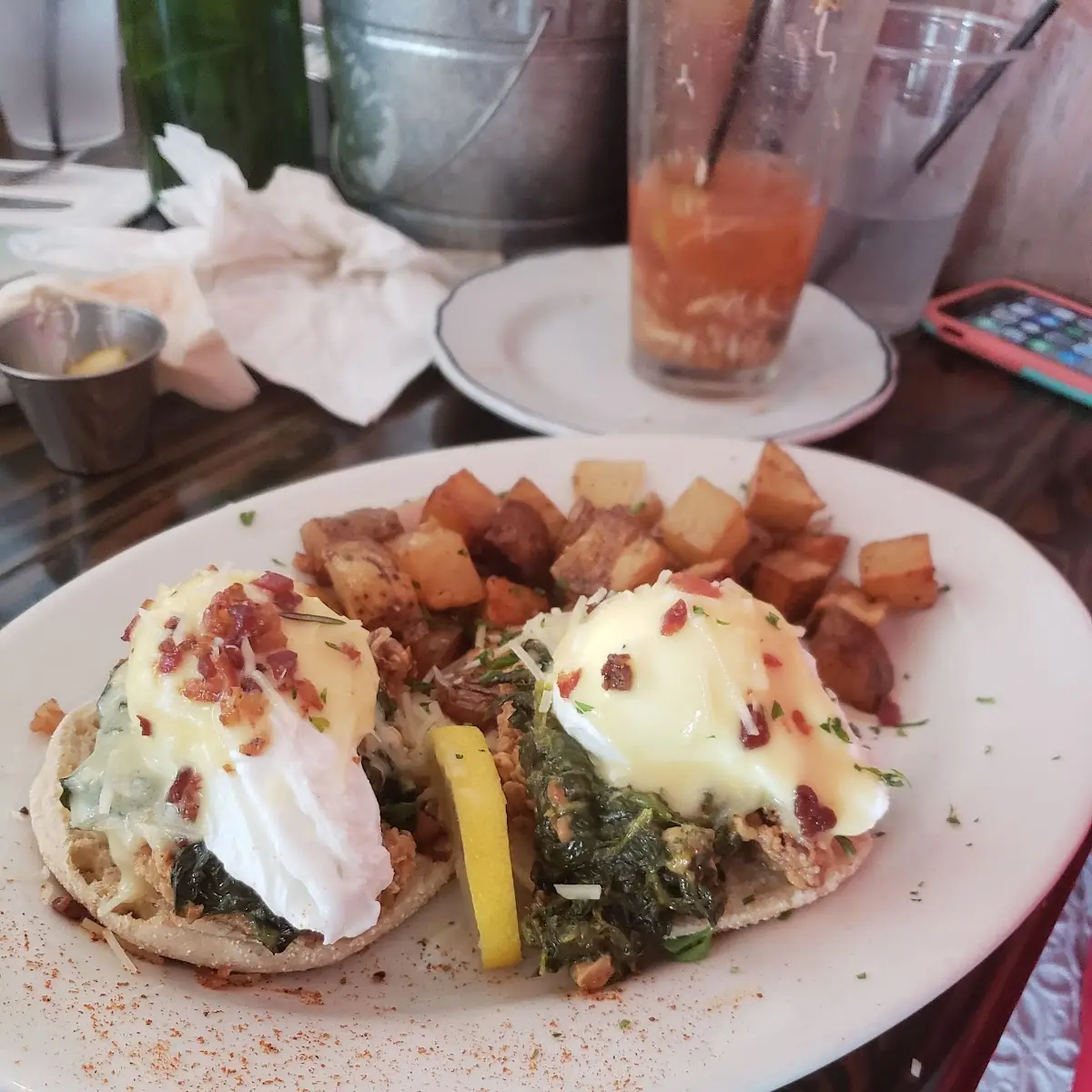 Eggs Benedict