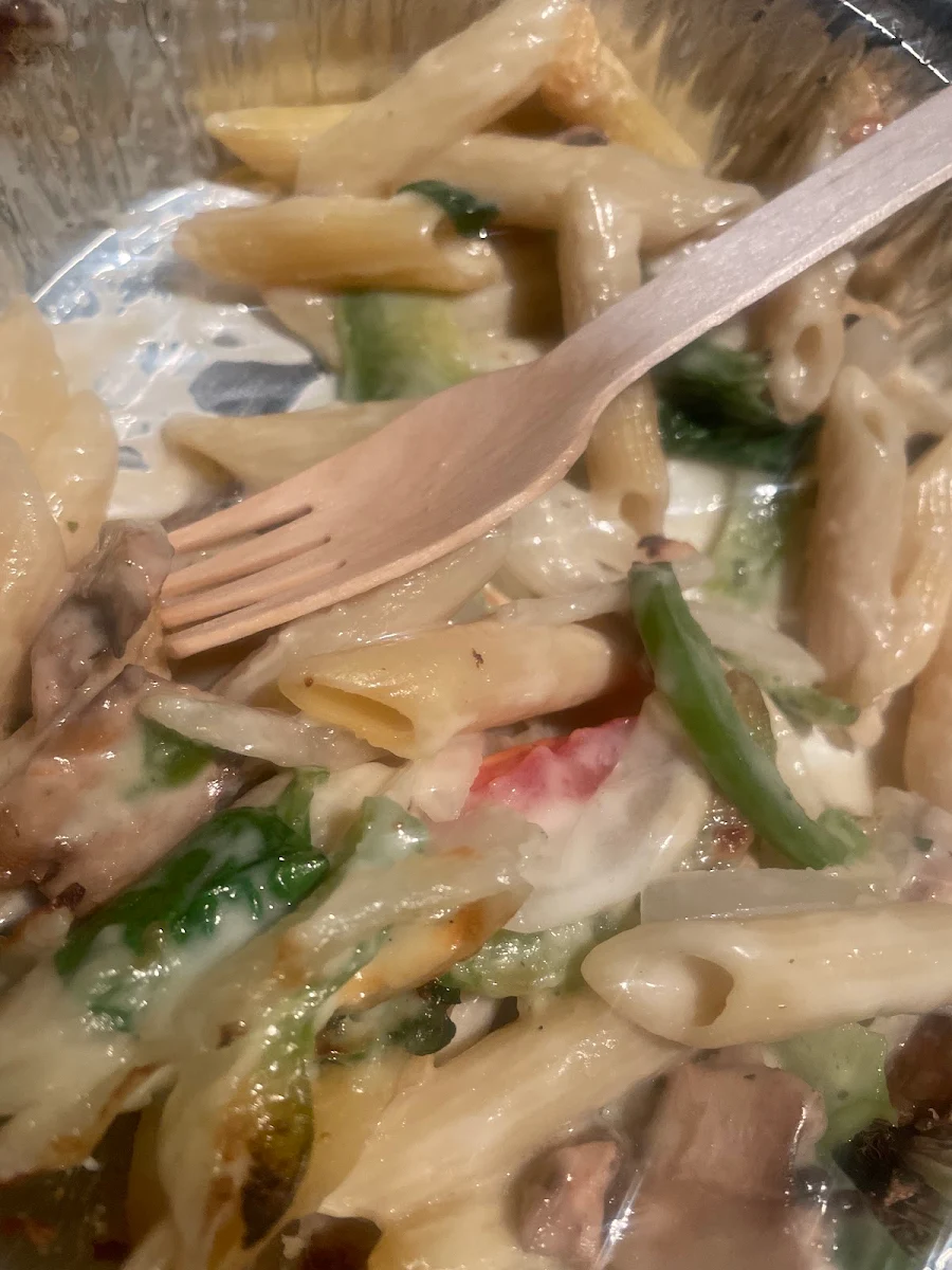 Chicken Bacon Alfredo Feast, Domino's Pizza