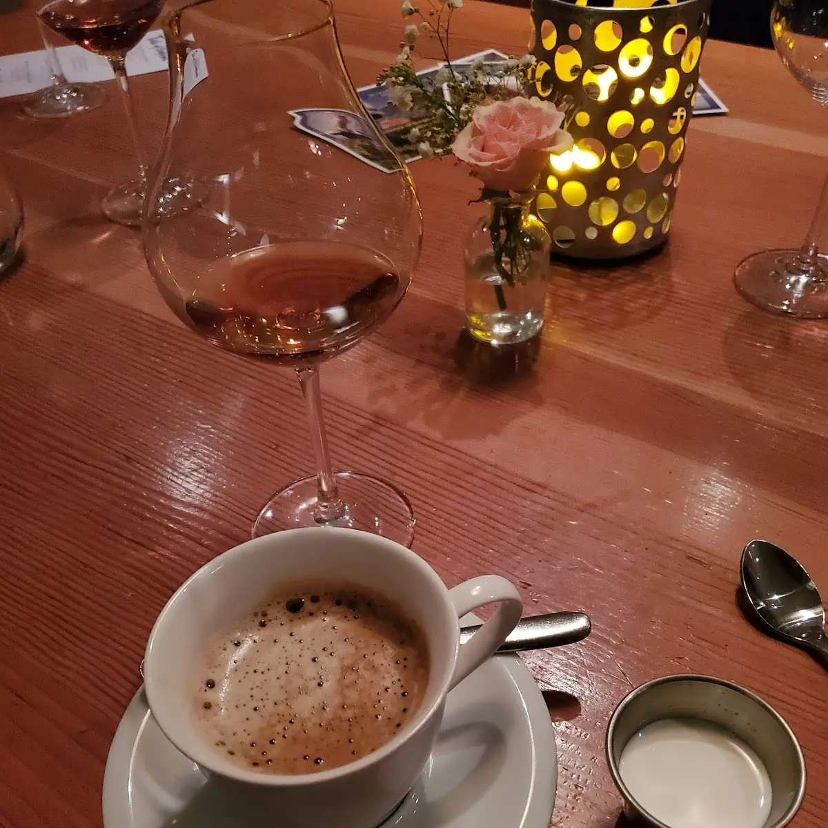 Coffee, Massimo’s Italian Fallsview Restaurant