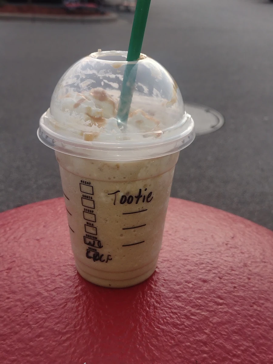 Small Caramel Ribbon Crunch Frappe