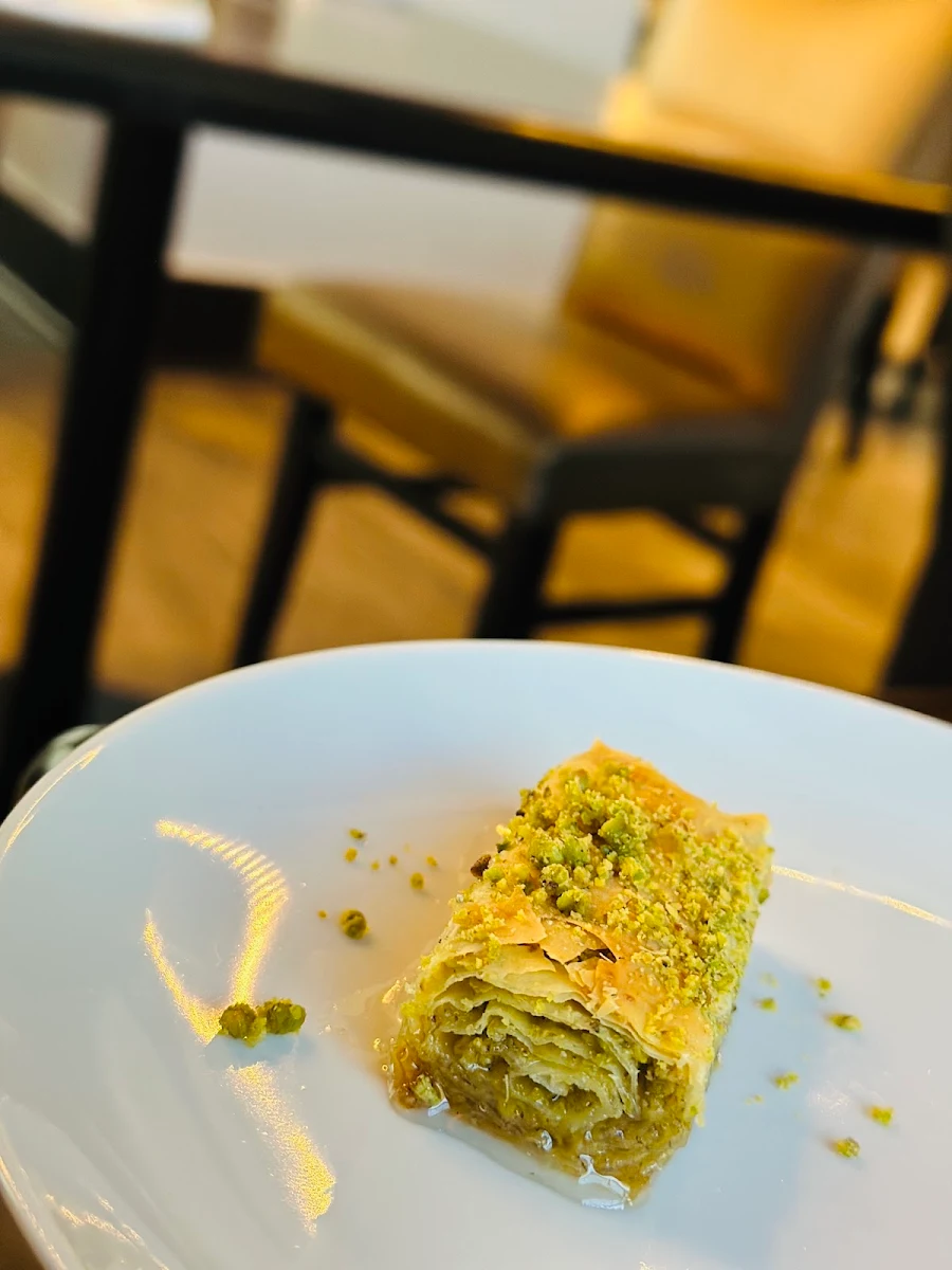 Baklava Bagh-La-Wa, Mazza