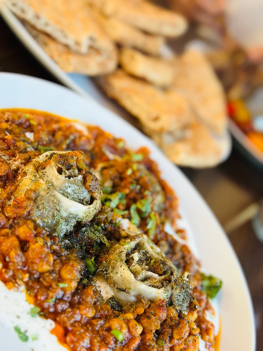 Burani Banjan Eggplant, Mazza