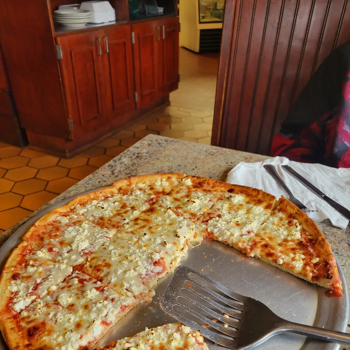Large Cheese Pizza with Feta