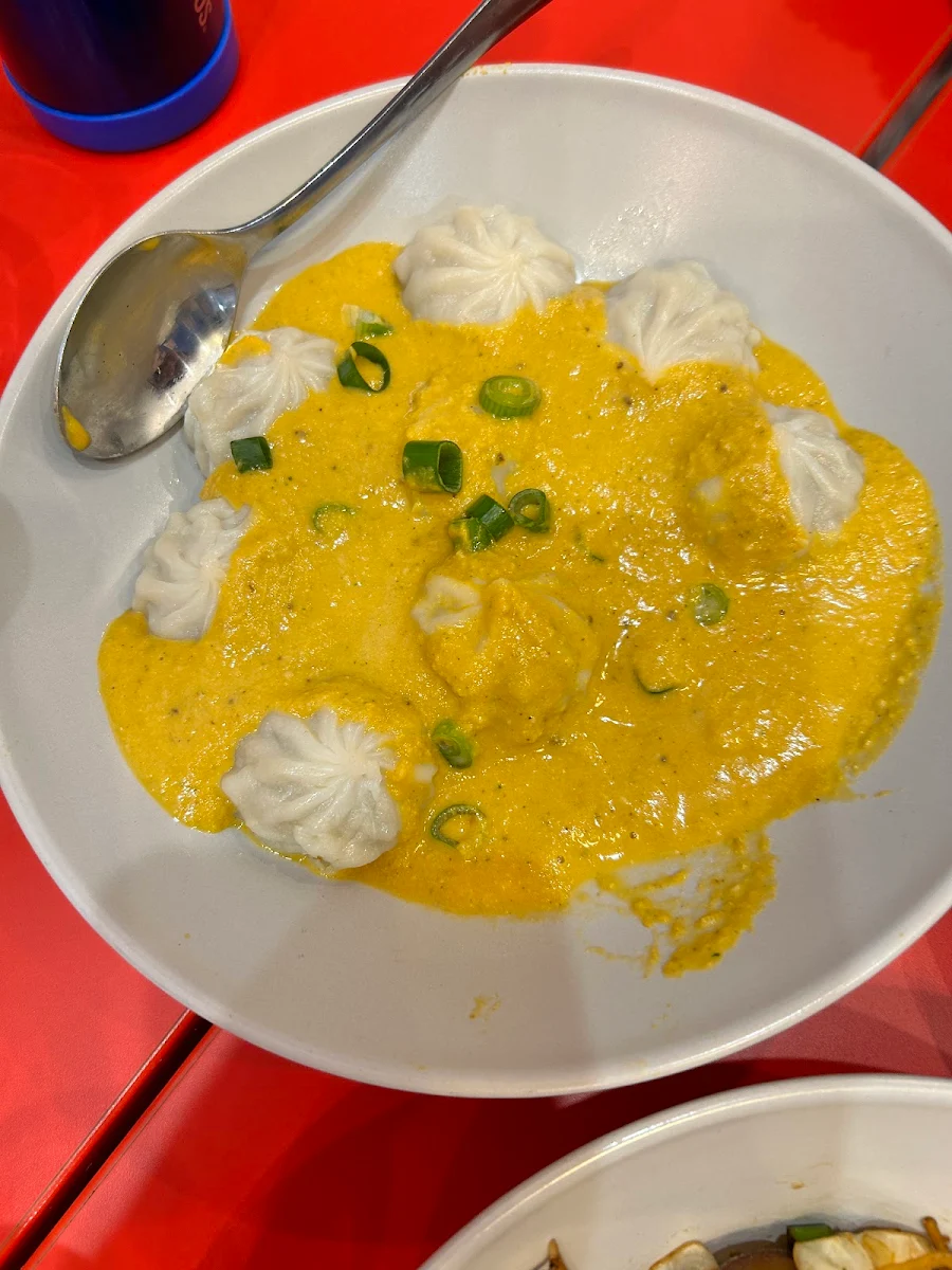 Jhol Momo, 8848 Momo House Mango hill