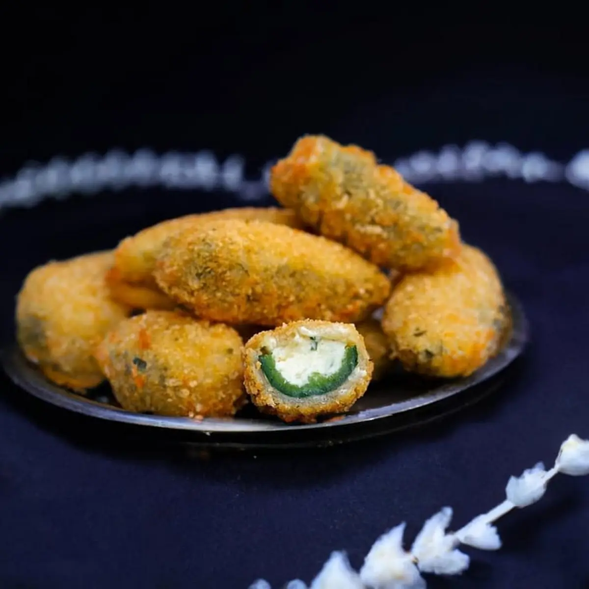 Jalapeno Cream Cheese Poppers