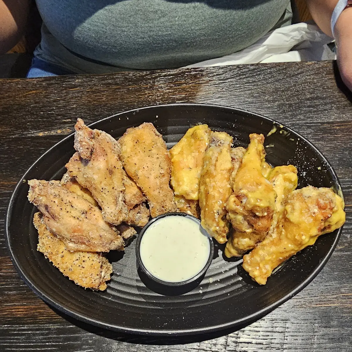 Lemon Pepper Wings