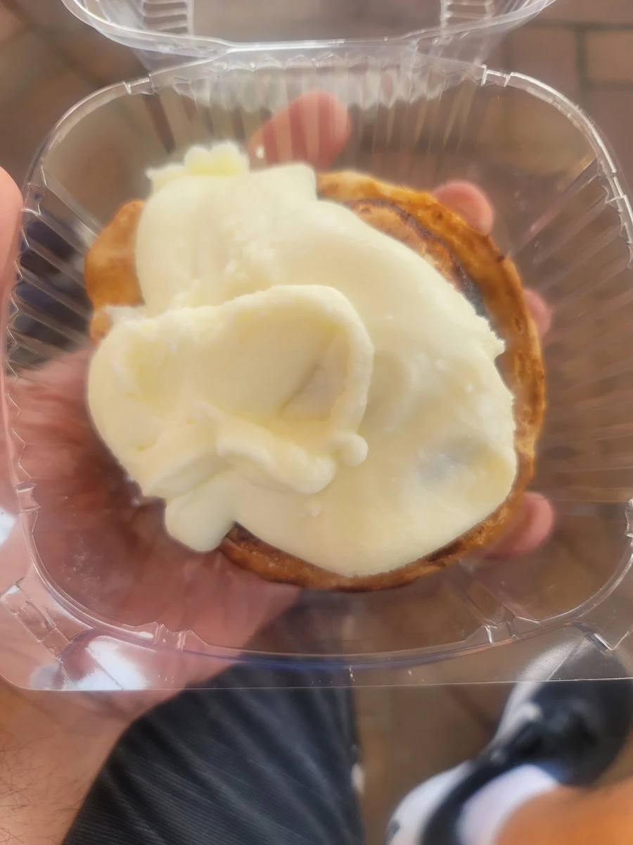 Cinnamon Roll