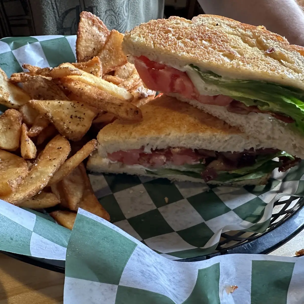 Ham or Turkey Club Sandwich