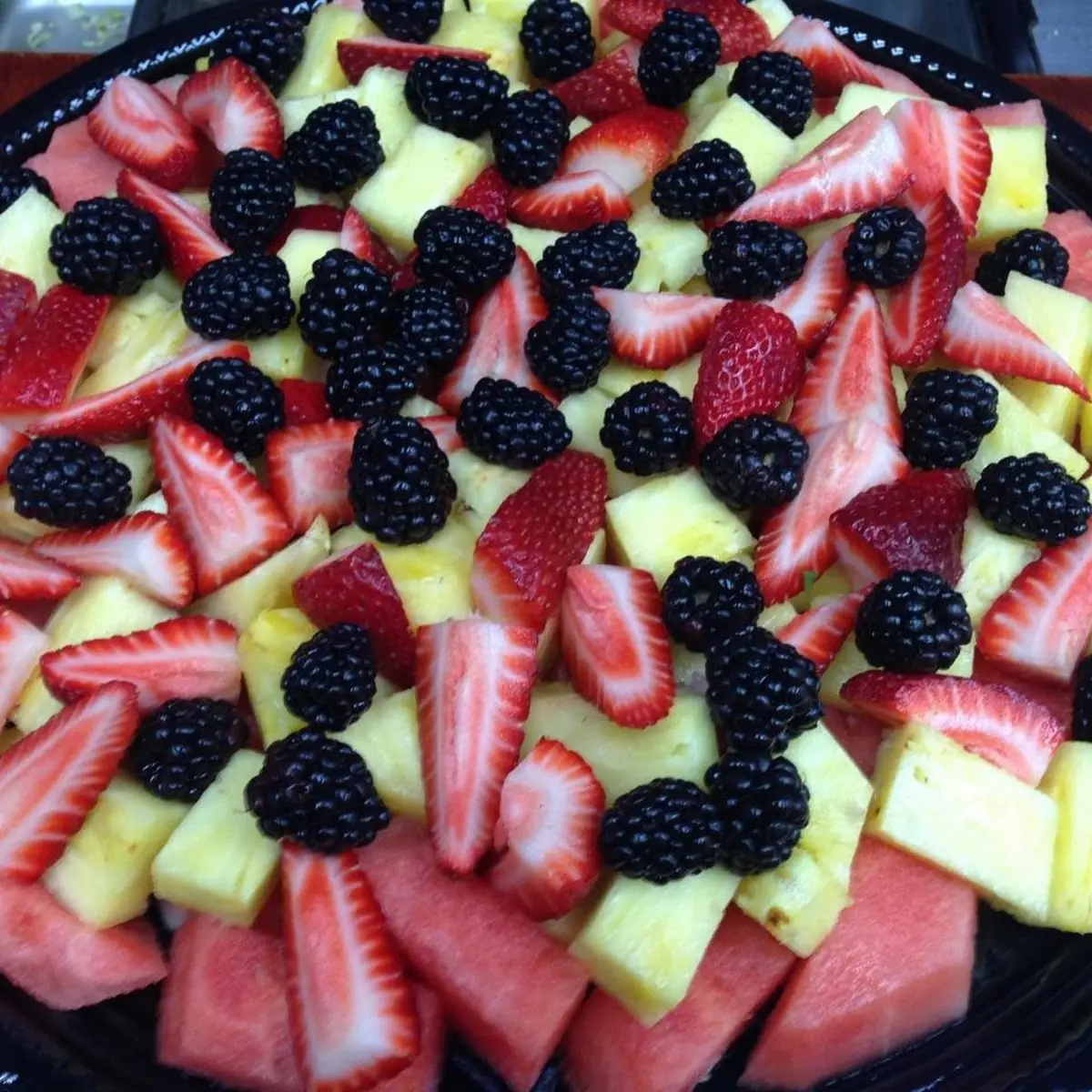 Fresh Fruit 16 Platter
