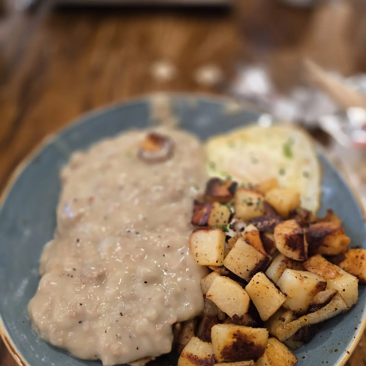 Biscuits & Gravy
