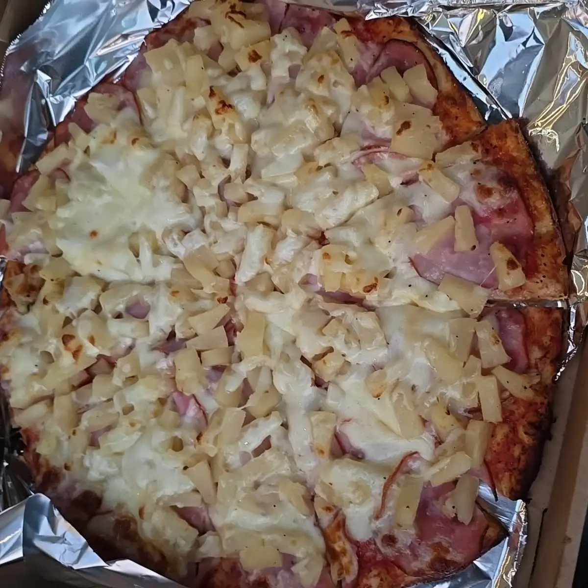 Hawaiian Pizza
