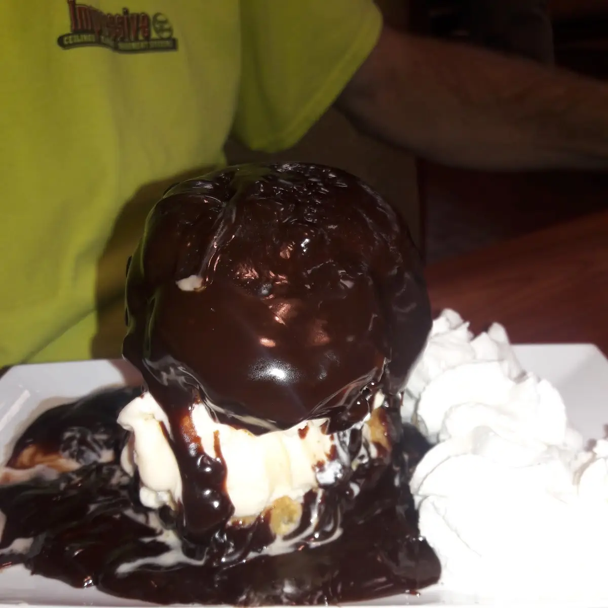 Hot Fudge Creampuff