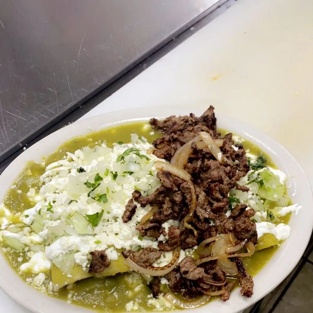 Enchiladas Verdes Con Bistec
