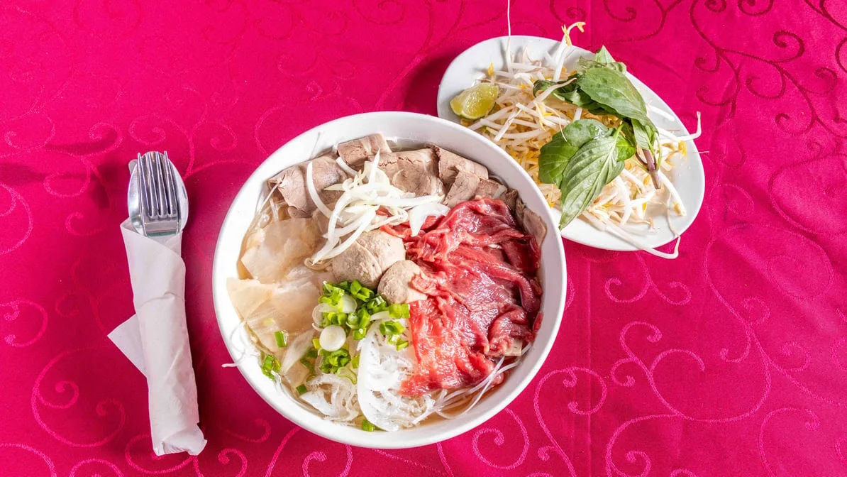 Highlights, Vietnam Palace Grill & Noodle House