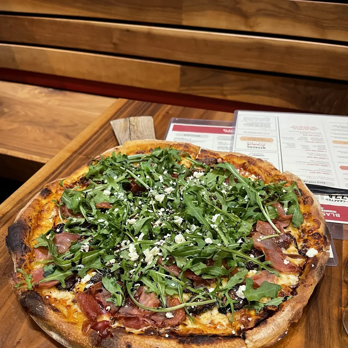 Fig Prosciutto Arugula Pizza