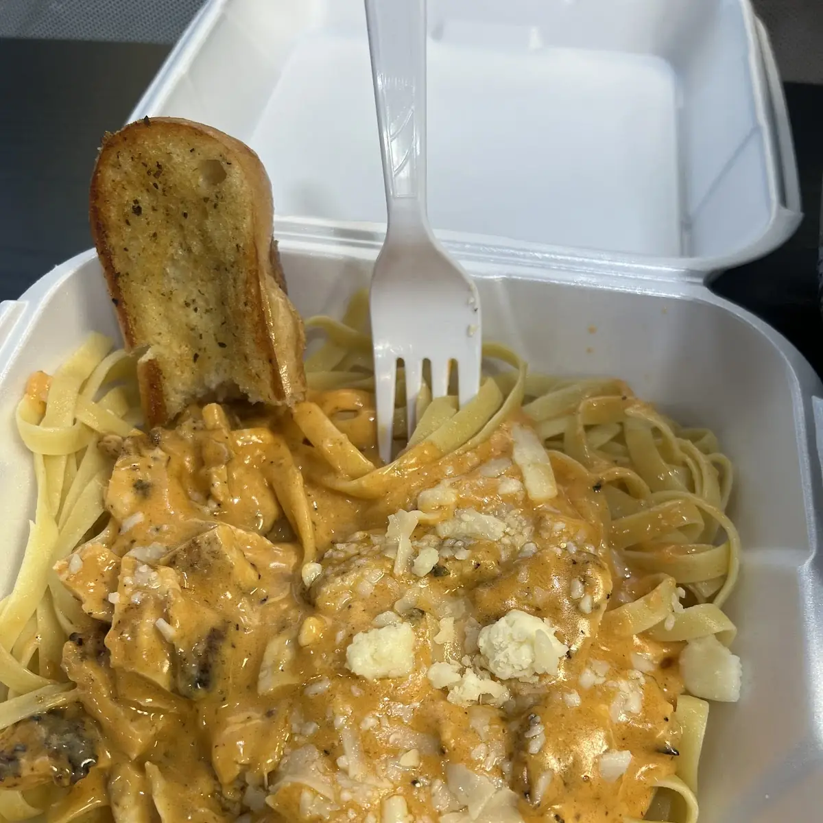 Sriracha Chicken Pasta