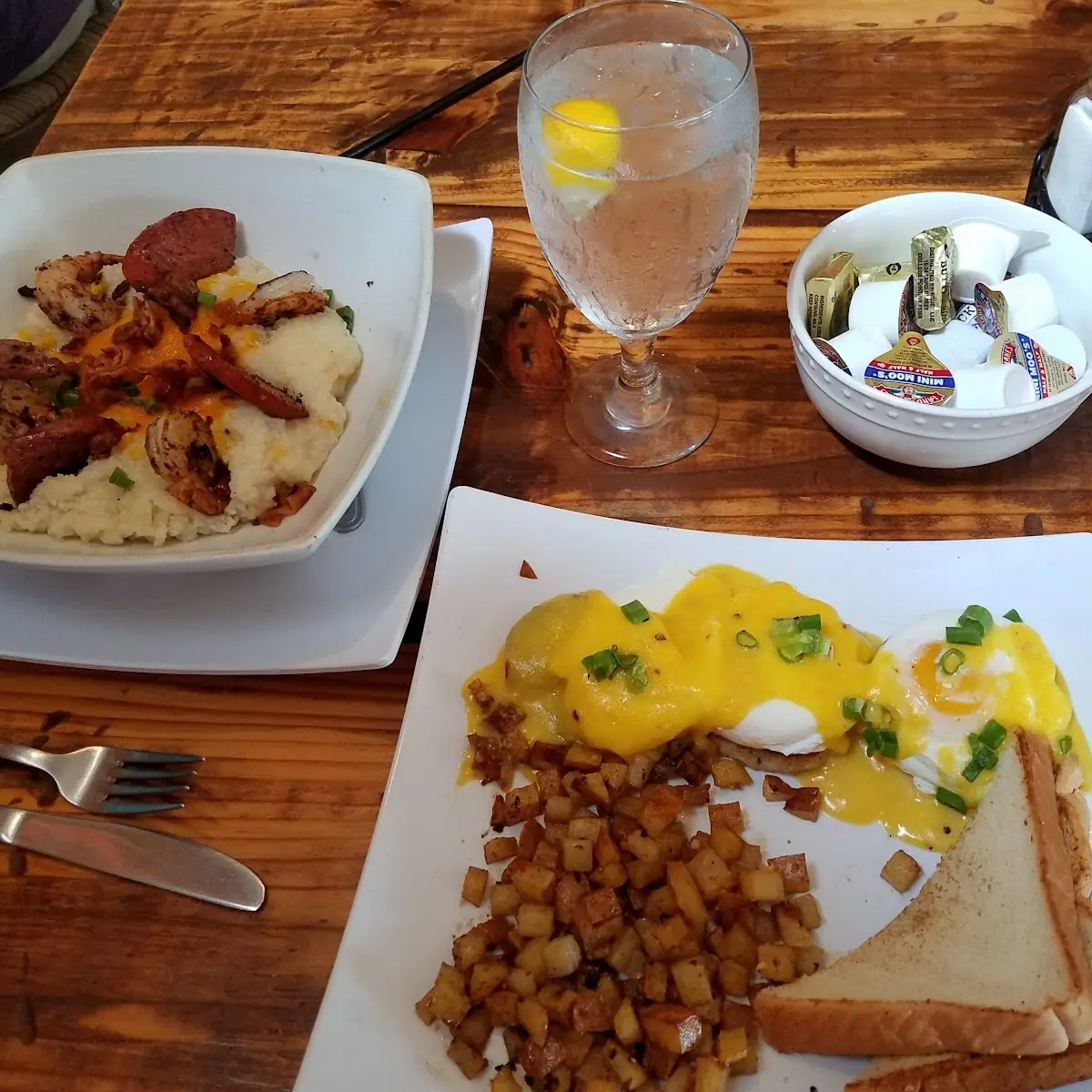 Eggs Benedict