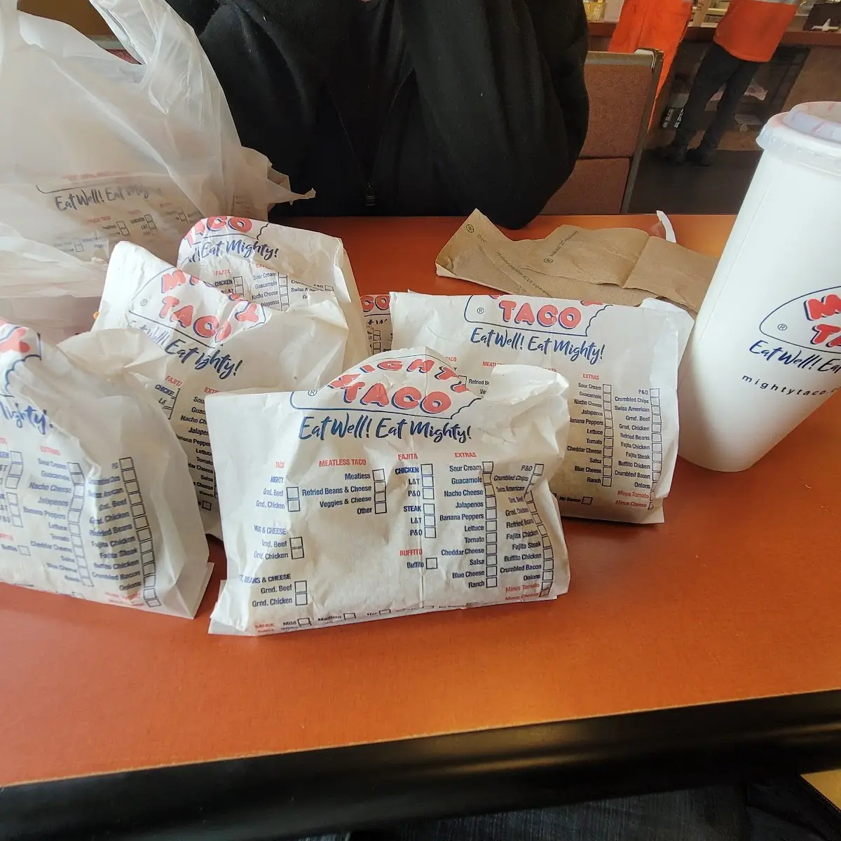 Hard Shell Taco Mighty Pack with Logan Berry