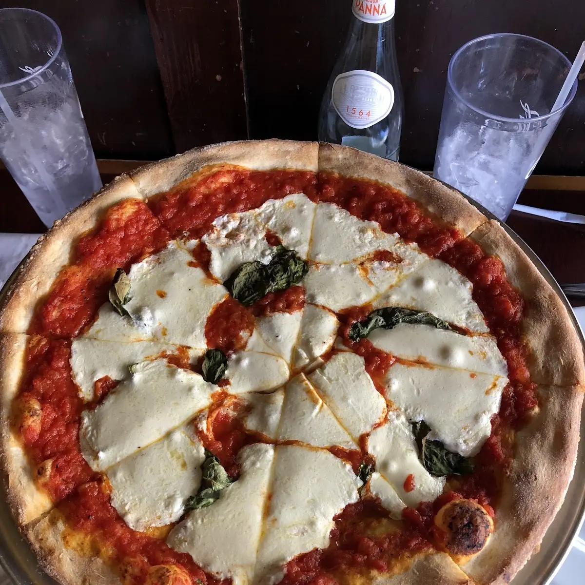 Gianni's Favorite Margarita Pizza