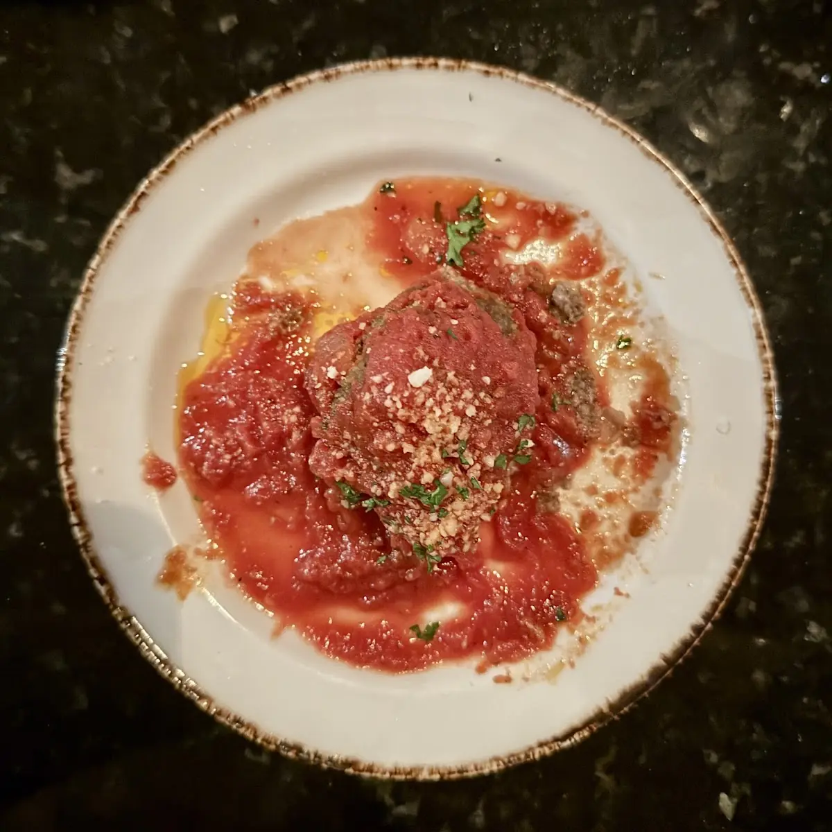 Mama's Classic Spaghetti & Meatballs