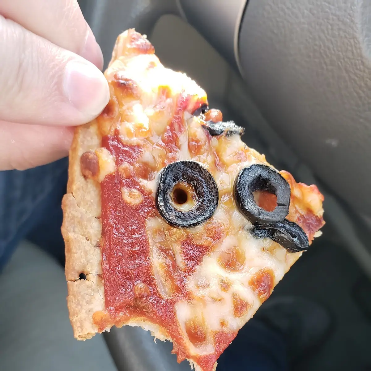 Thin Crust Pizza