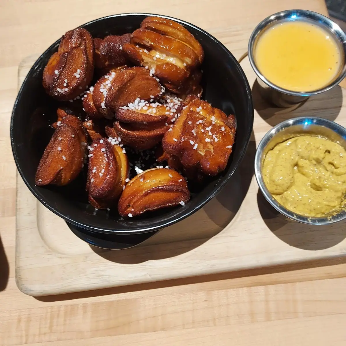 Pretzel Bites