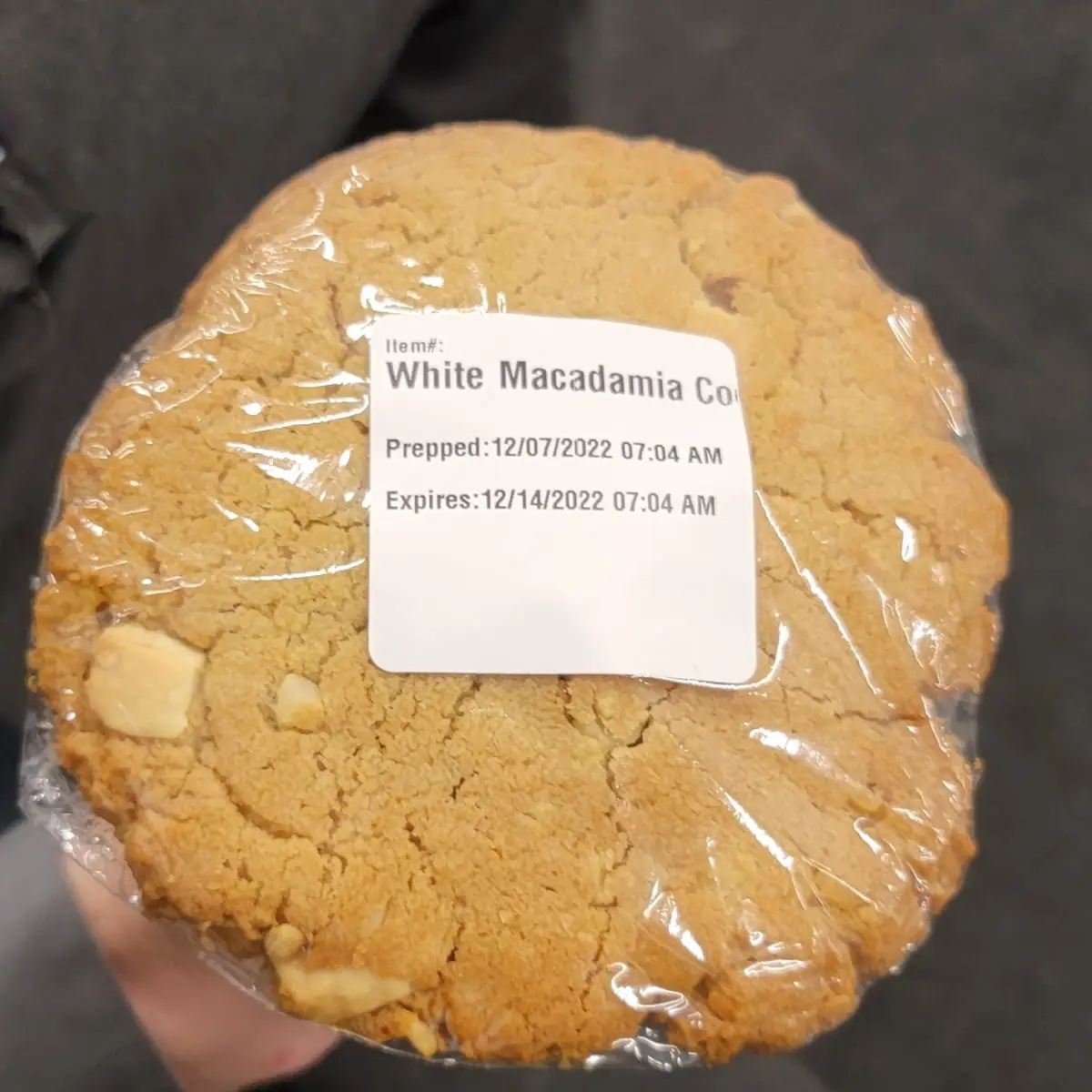 White Macadamia Cookies