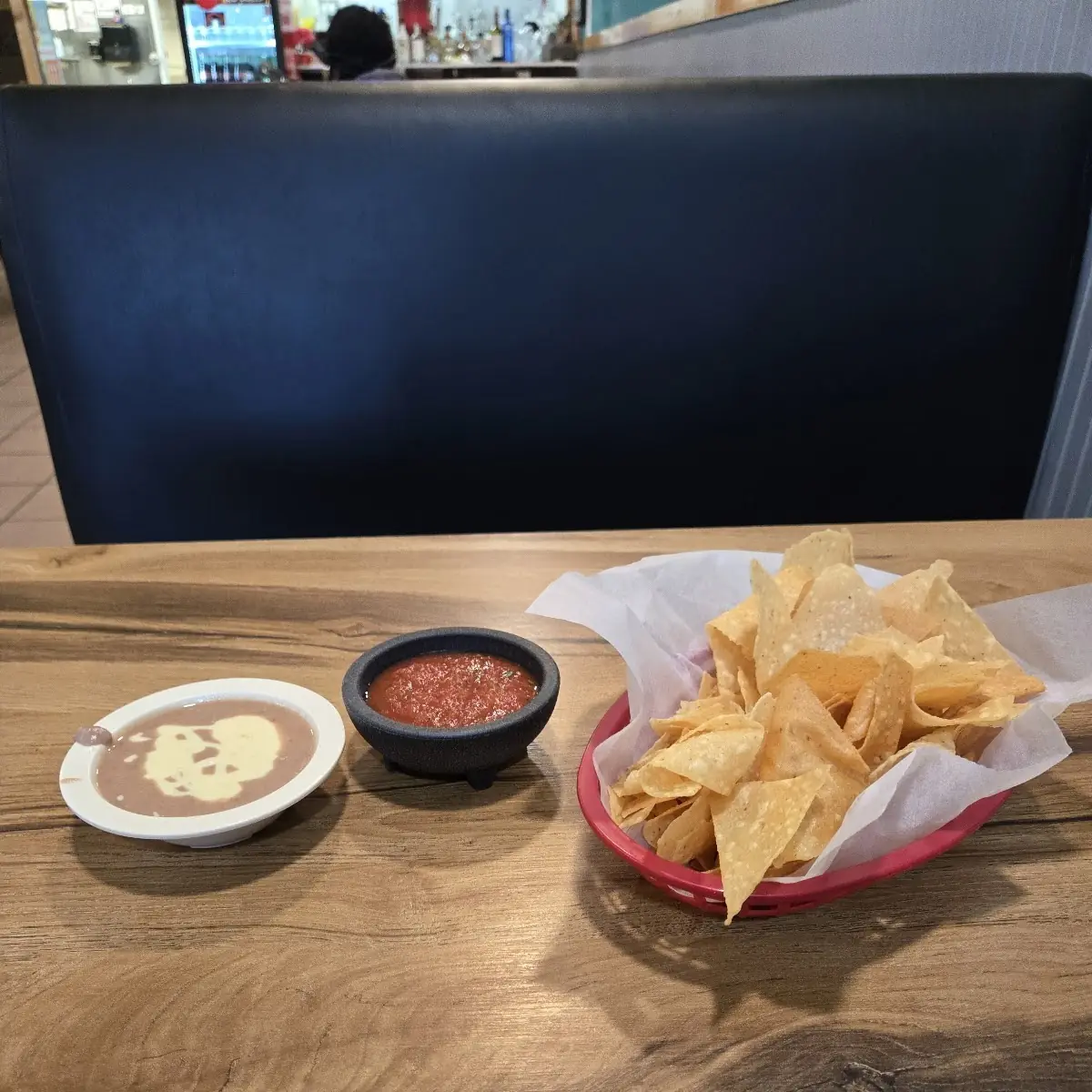 Chips and Salsa w Bean-Cheese Dip