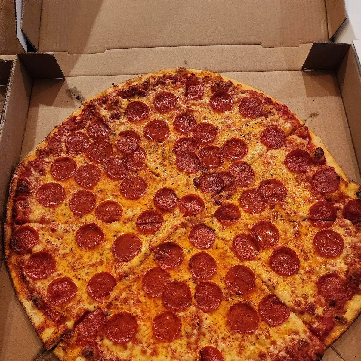 Pepperoni & Mushroom Pizza
