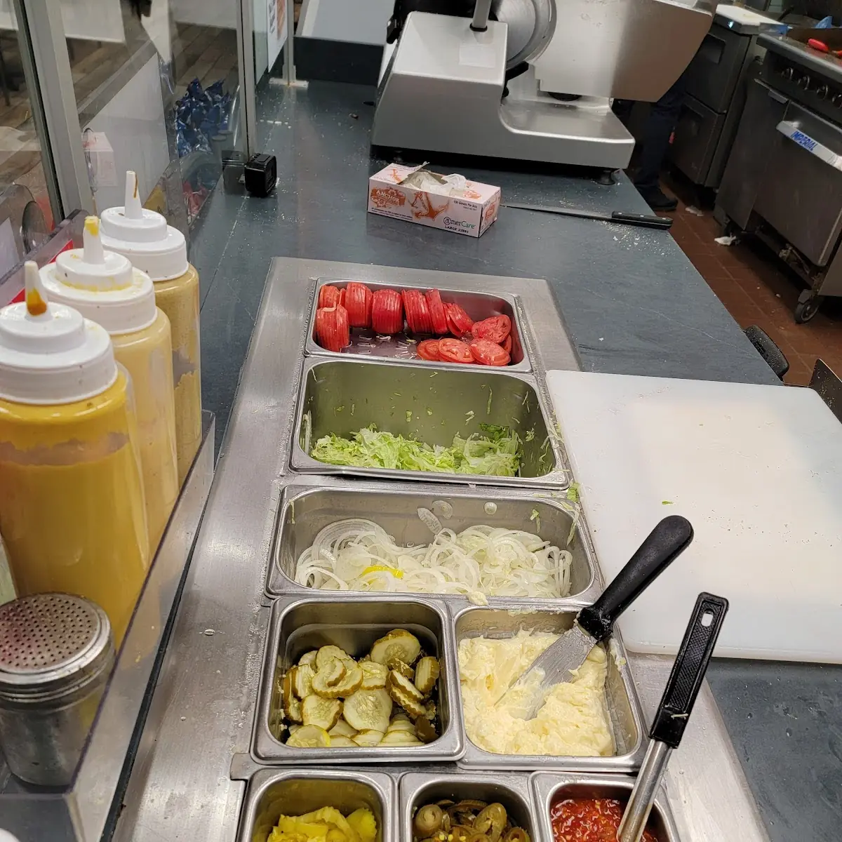 Sandwich Fixings