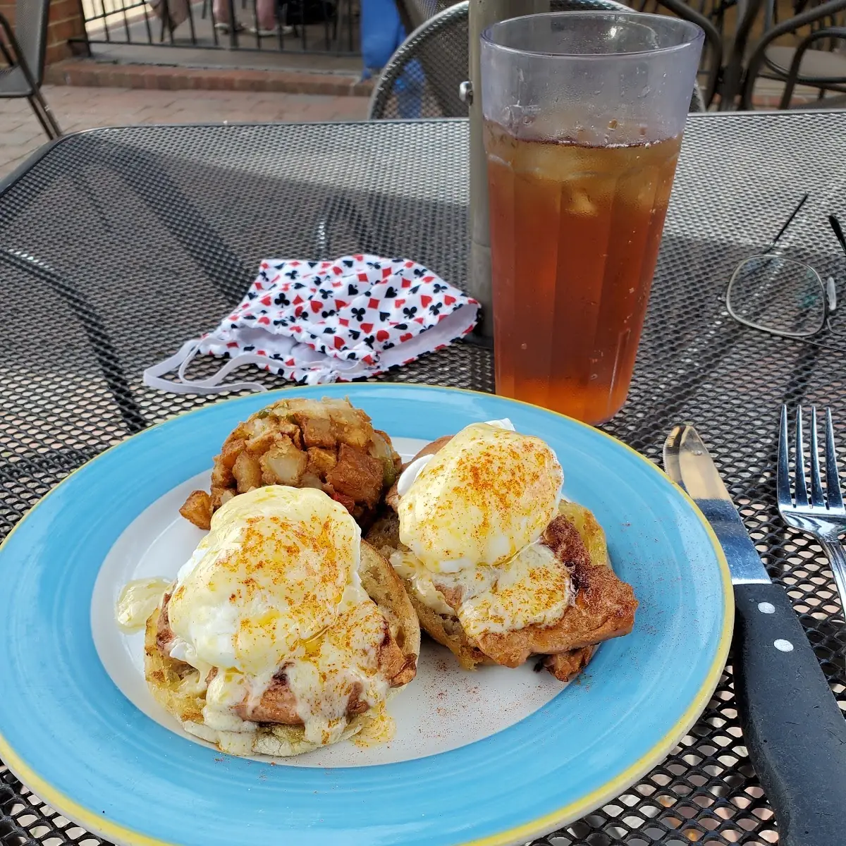 Chicken & Waffles Benedict