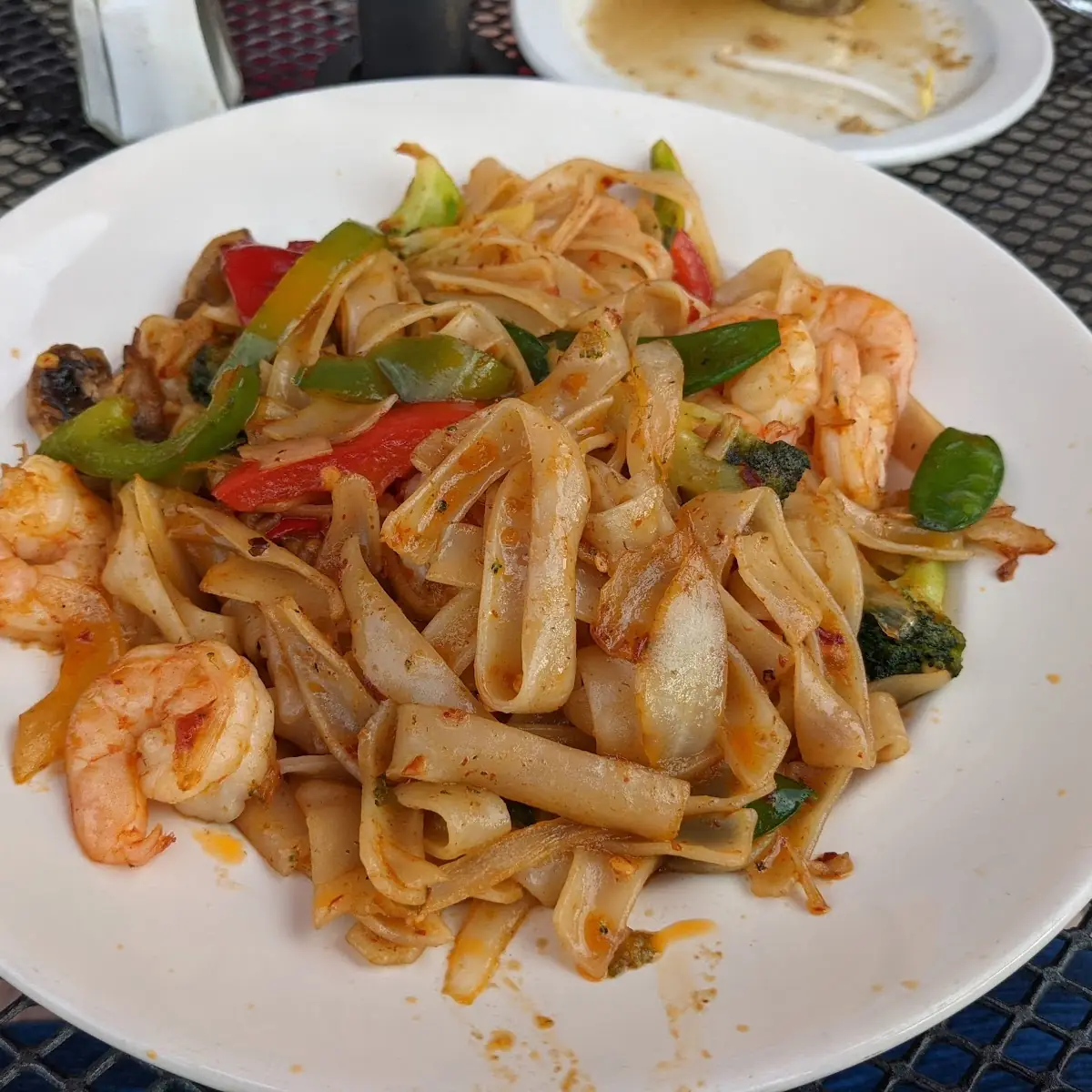Drunken Noodles Pad Kee Mao